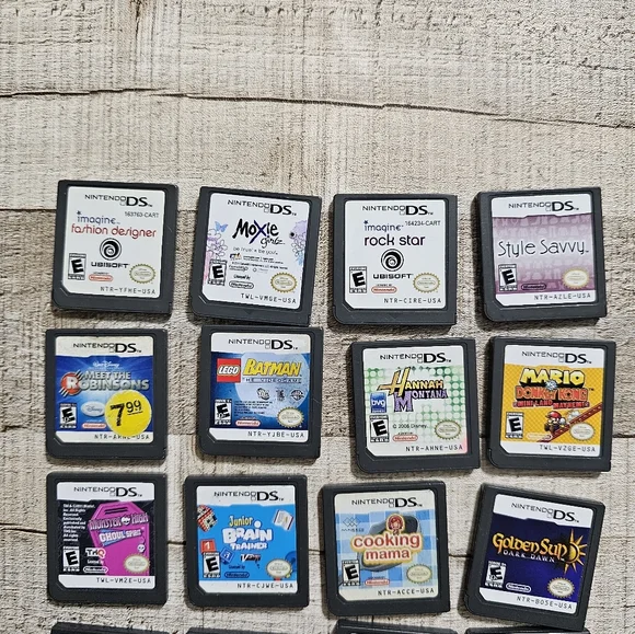19 Nintendo Ds games Video Games & Consoles